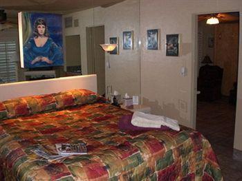 Desert Paradise Resort - Gay Men'S Resort Palm Springs Buitenkant foto